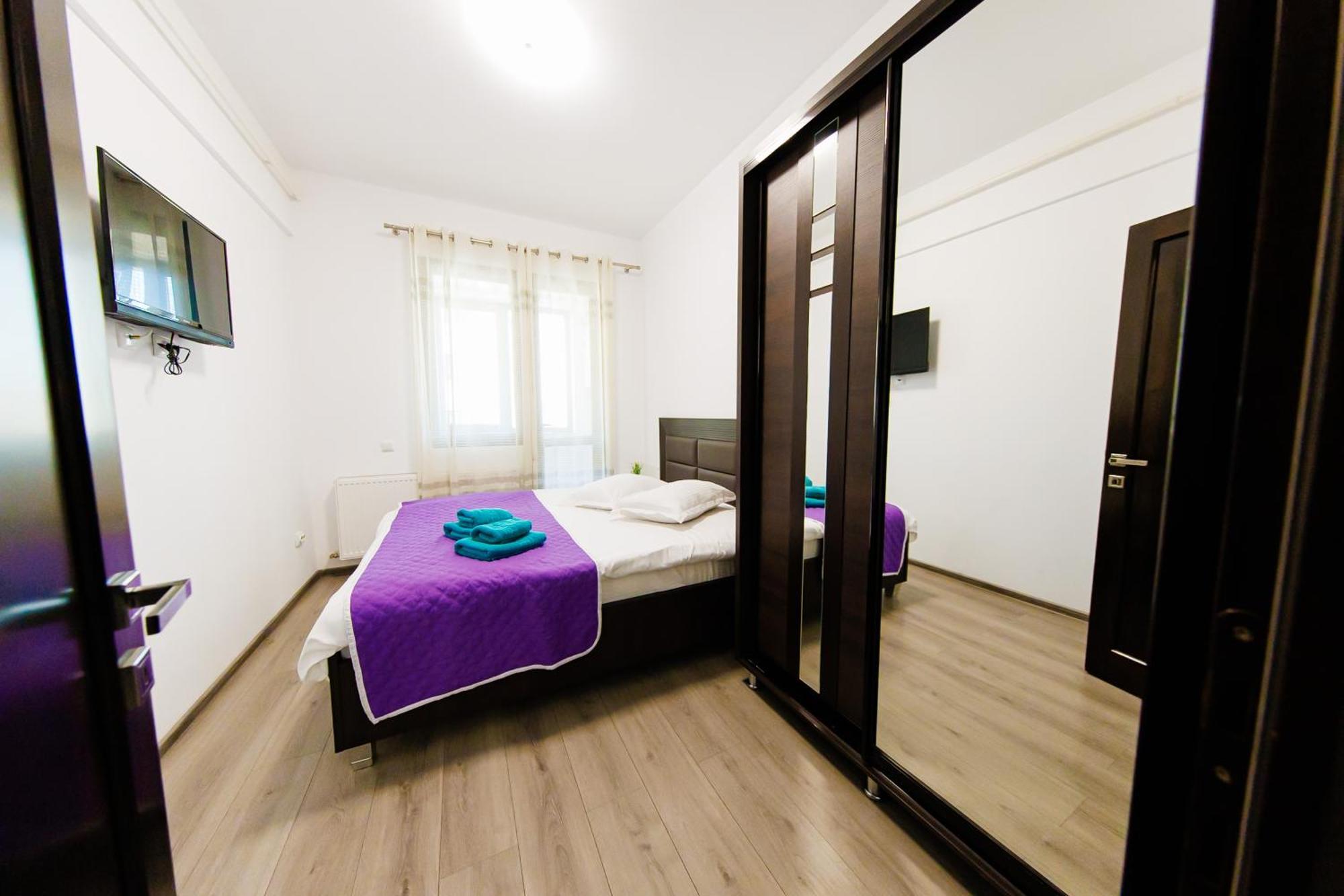 Luxury Glam Apartments Iasi At Lazar Palas エクステリア 写真