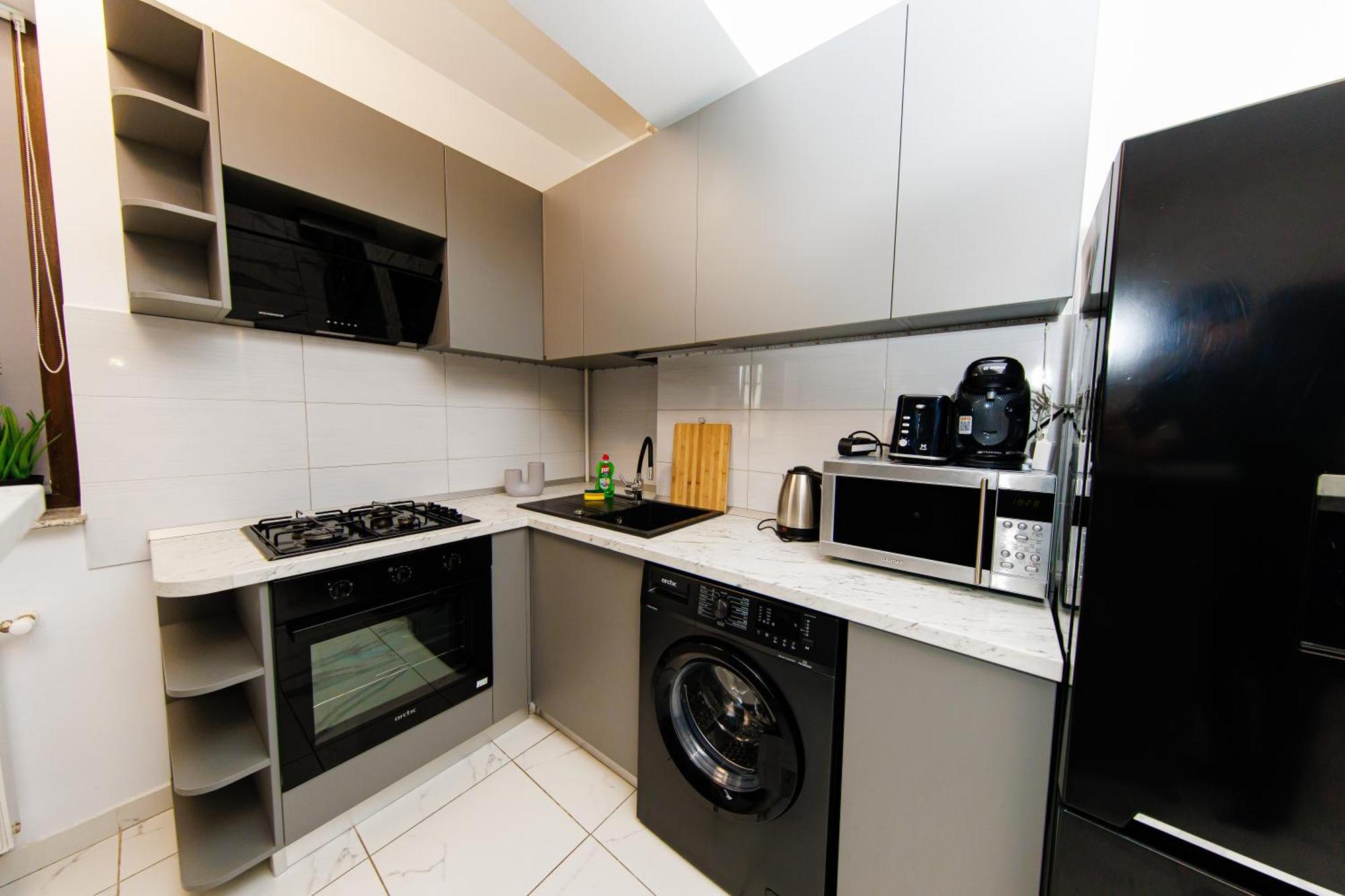 Luxury Glam Apartments Iasi At Lazar Palas エクステリア 写真