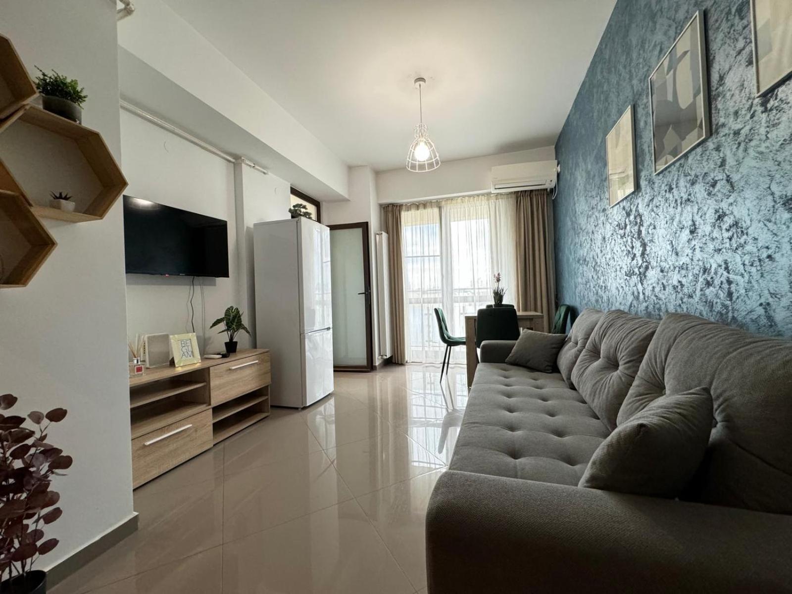 Luxury Glam Apartments Iasi At Lazar Palas エクステリア 写真